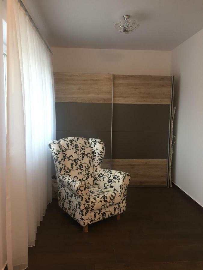 Villa Residence Sînmartin Екстериор снимка